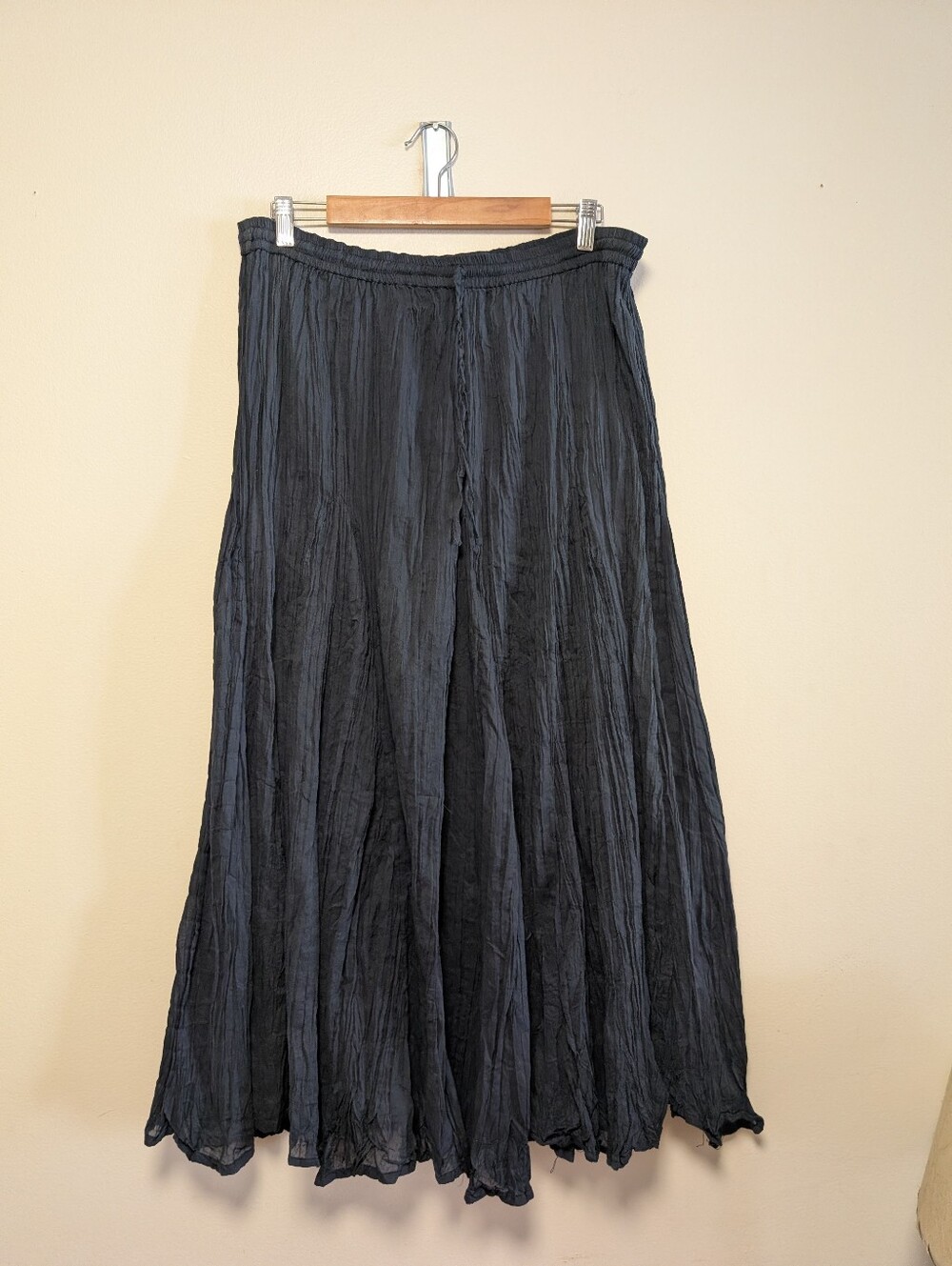 SOL Black Crinkle Cotton Maxi Skirt XL Boho Gothic Peasant Full Sweep